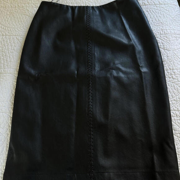 George Black pencil‎ skirt Faux Leather Size 10 With Braided Front, Slit In Back - Picture 1 of 7